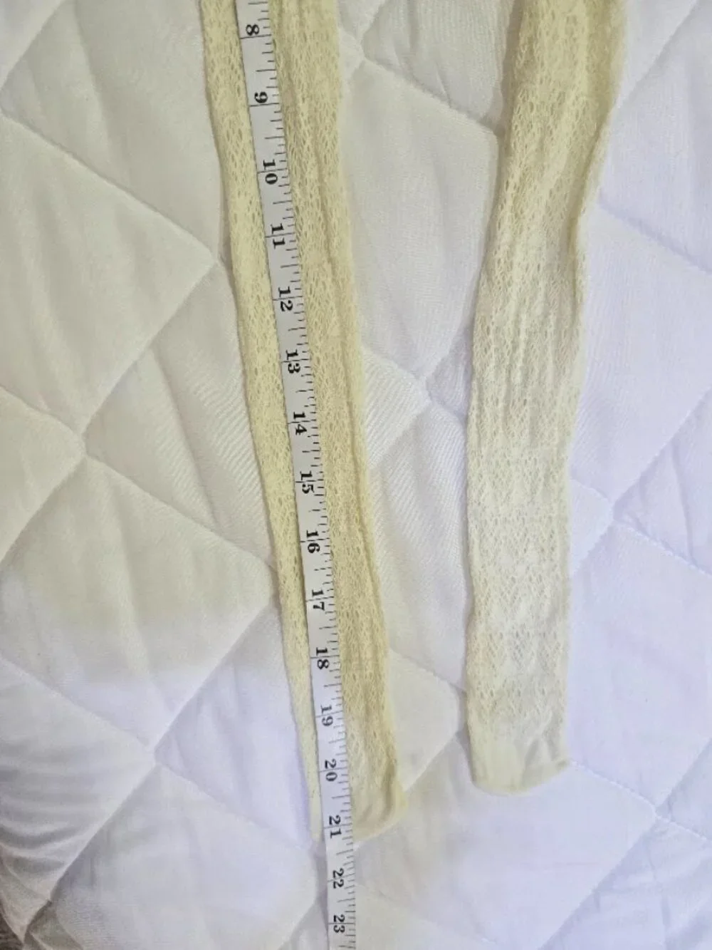 Falke cream swirl